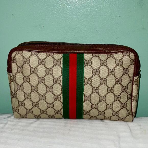 Gucci Accessories Vintage GG Supreme Clutch Purse Bag